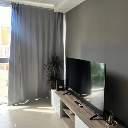 Entero En El Maritimo Apartment